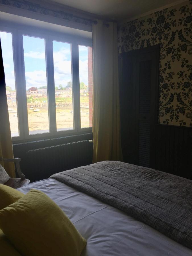 La Maison Du Grand Rocher Bed & Breakfast Ploubazlanec
